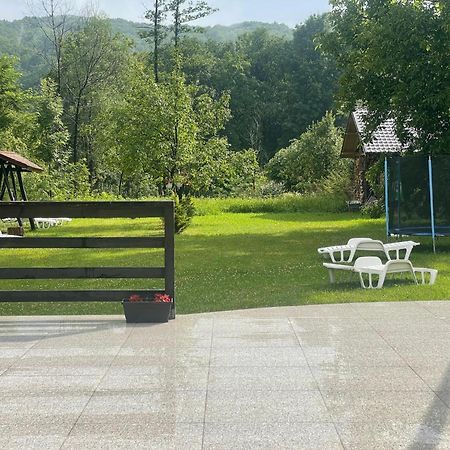 Din Natura Varbilau Kültér fotó