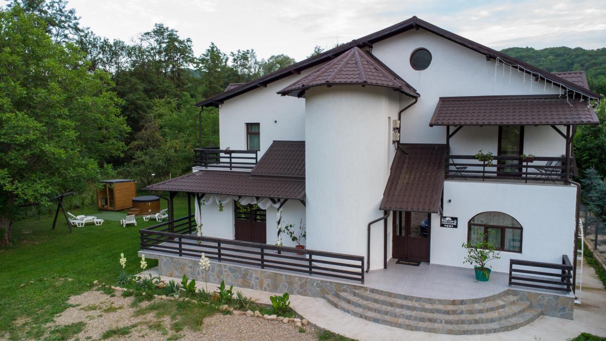 Din Natura Varbilau Kültér fotó